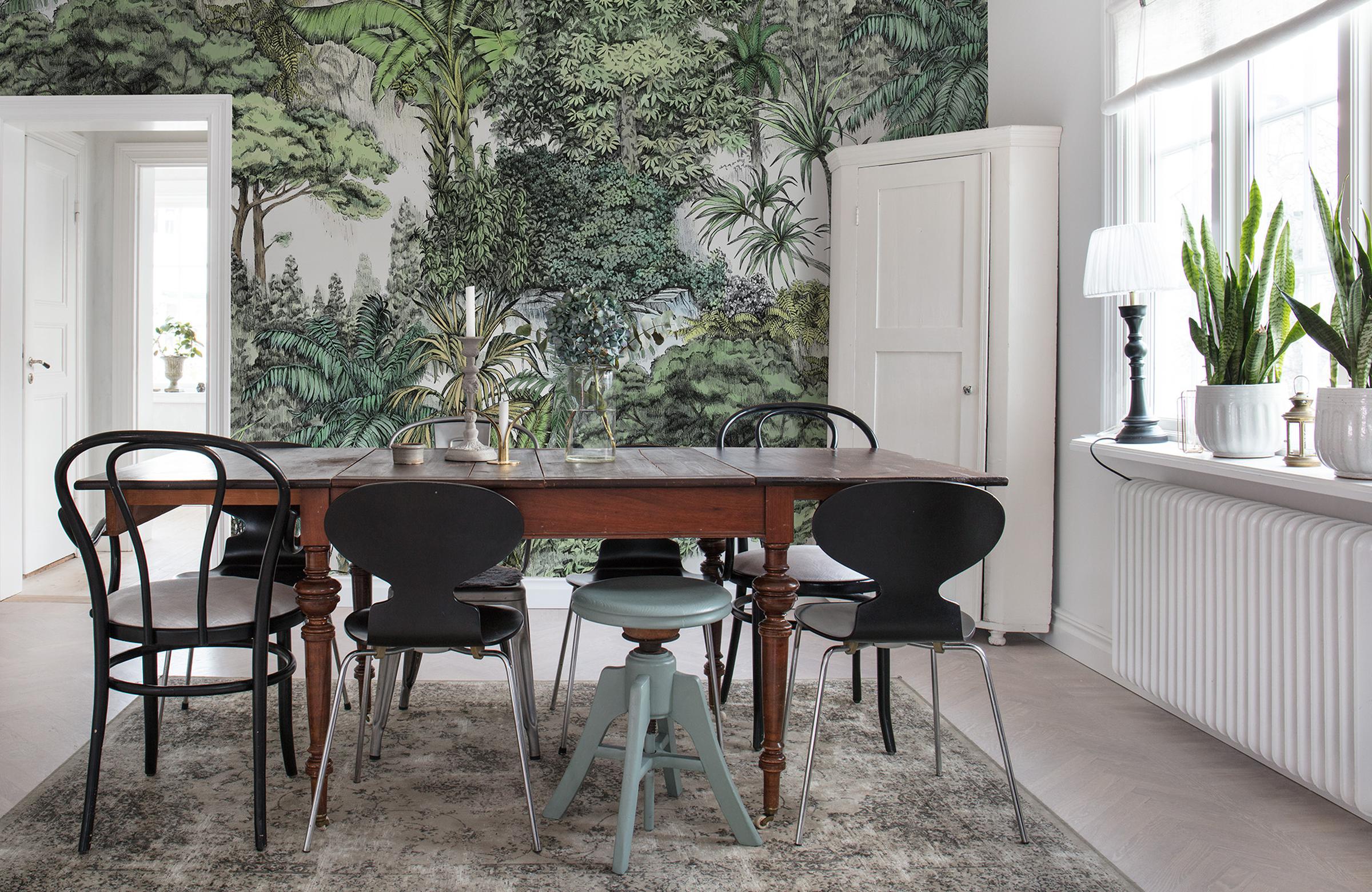 Wall secret обои. Обои Wall Secret. Secret Garden lush Wallpaper.
